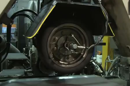 【動画】2013年F1ピレリタイヤの開発風景