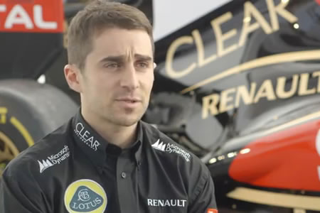 【動画】プロストのインタビュー（ロータス2013年F1マシンE21発表 ）