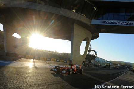 アロンソ不在で盛り上がらないF1ヘレステスト