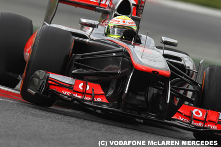 ペレス「タイヤの性能低下がひどい。このままだと交換が10回になる」