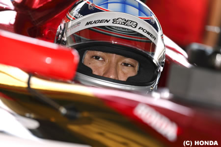 佐藤琢磨、スーパーフォーミュラRd.0で優勝