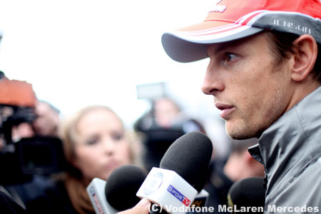 バトン、マクラーレンに対するハミルトンの批判に反発