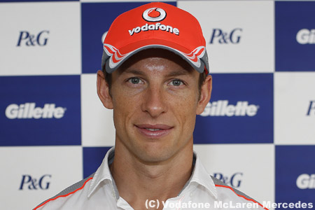 タイムも剃り落としたいと願う、ひげを剃ったバトン