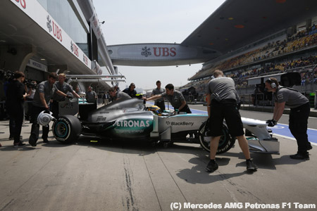 メルセデスAMGもチームオーダー廃止へ