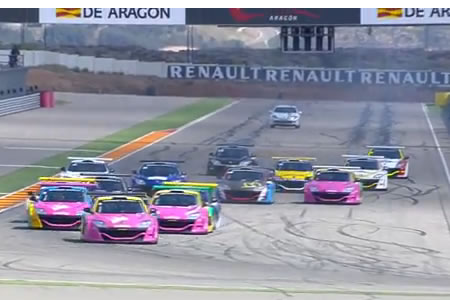 【動画】ユーロカップ・メガーヌ・トロフィー開幕戦モーターランド