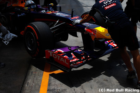 レッドブルF1撤退報道の出所は？