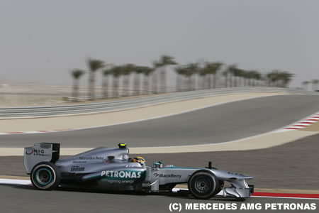 メルセデスAMG、F1スペインGPでカラーリングを一新