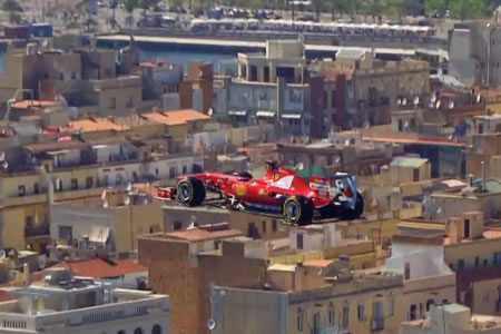 【動画】空飛ぶフェラーリF1マシン