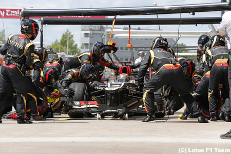 下降気味のロータス、原因は？