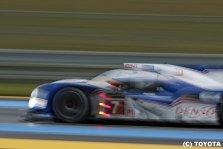 【ル・マン24時間】トヨタの1台がクラッシュ！