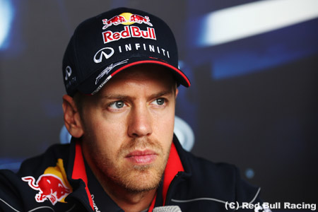 ベッテル、心理戦と7月の呪いを無視