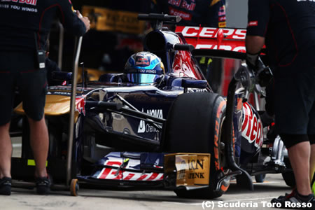 トロロッソ「ブレーキング中にいきなりパンクした」／F1イギリスGP日曜まとめ