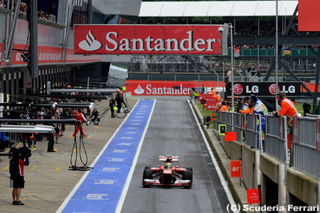 求められるピットレーンの安全性