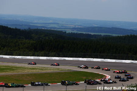 ニュルブルクリンク買収の興味を失ったF1ボス