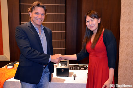 ステファン・ヨハンソンがデザインの時計が日本進出