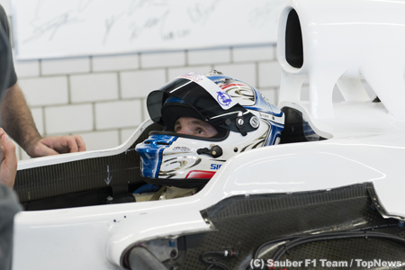 シロトキン、フェラーリのシミュレーター作業か