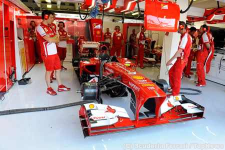 フェラーリ、今季開発継続か来季に注力か。決断へ