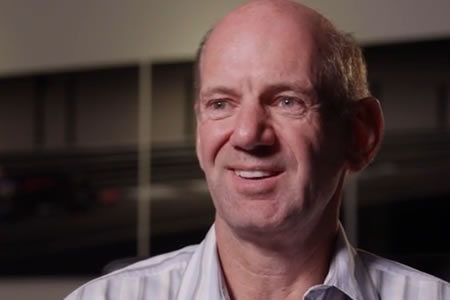 【動画】リカルド起用について語るエイドリアン・ニューイ