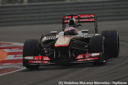 バトン「アロンソに当てられていた」