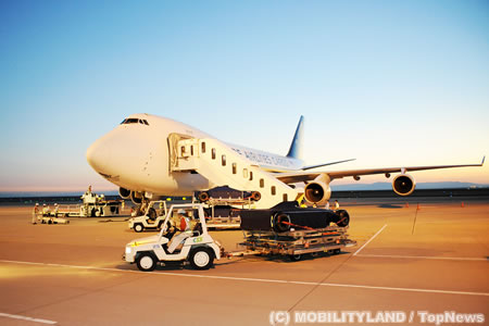 【生中継】F1日本GP、マシン到着の模様