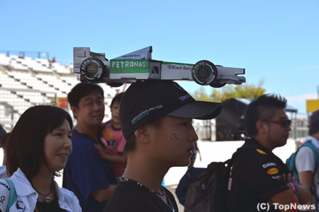 手作りF1マシンも登場＝F1日本GP
