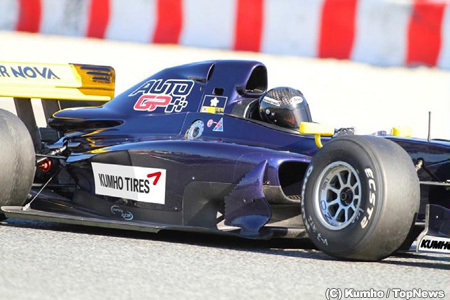 クムホ、F1タイヤテストを実施