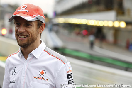 他チームにペレスを推薦するバトン