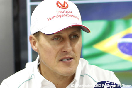 シューマッハのマネージャー「重篤だが安定」と公式声明