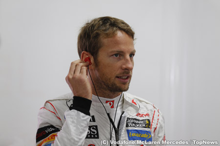 公開されたメルセデスのエンジン音、バトンは「好きだね」