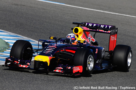 レッドブル、2014年F1はエンジン次第と予想