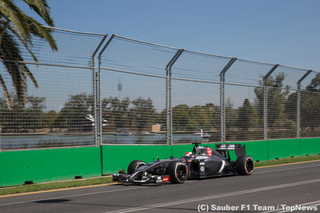 スーティル「厳しい開幕戦初日」