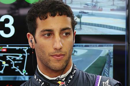 リカルド「ベッテルも僕も明日は激しく攻めていく」