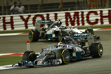 ハミルトンとロズベルグに同士討ち禁止令