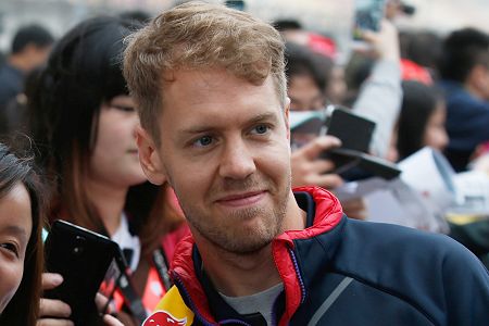 ベッテルがスペインで使うのは「古いシャシー」