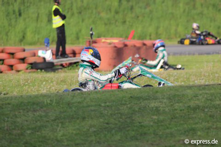 ベッテル、カートレースに参加