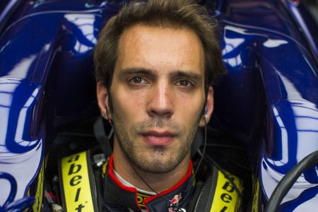 クビアトの活躍で大きなプレッシャーを受けるベルニュ