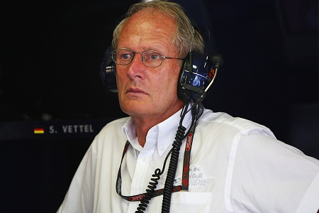 メルセデスAMG勢の同士打ちに期待するしかないとレッドブル