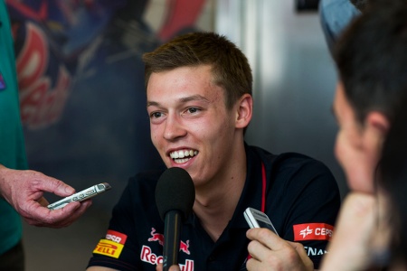 ストリートサーキット初体験のクビアト