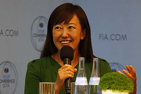 井原慶子がFIA世界評議会に出席、若者からの支持が将来の鍵を握る