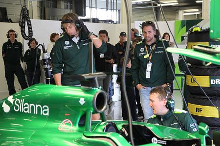 可夢偉所属のケータハムが新管理体制を発表。50人に及ぶ人員整理も実施か