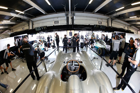 ハミルトン、自らの才能を誇示