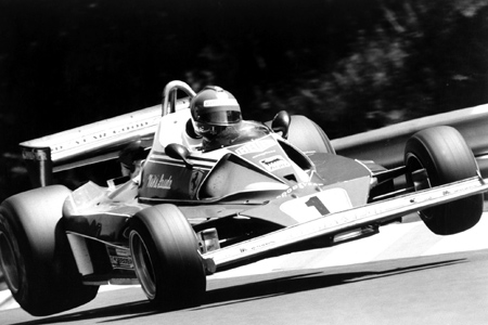 伝説的デザイナーが提案、F1をおもしろくする方法