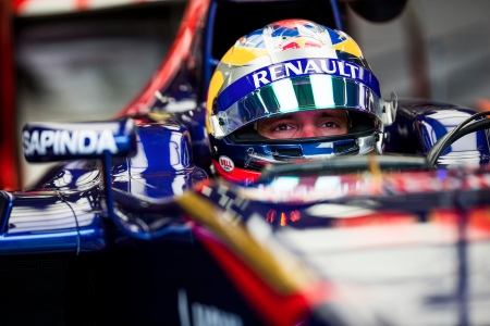 来季の告知に、フェルスタッペンとベルニュで大きな時差