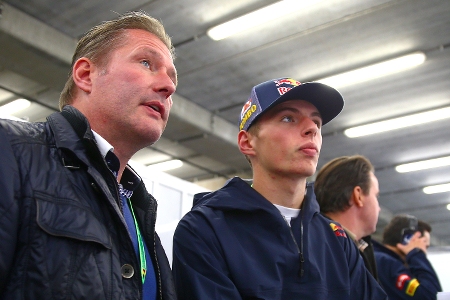 ビルヌーブ、17歳のF1デビューは「F1にとって史上最悪の事態」