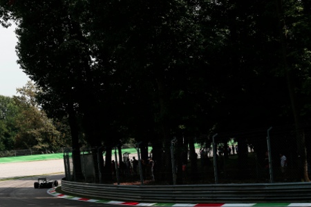 「エキサイティングな週末の予感」／マクラーレン、F1イタリアGP1日目