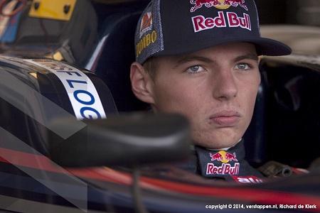 FIAがスーパーライセンス発給条件の見直しへ。F1ドライバーの低年齢化を懸念