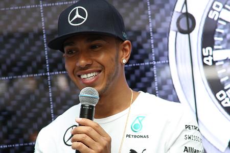 「ここは特に腕が試されるサーキット」／メルセデスAMG、F1シンガポールGP1日目