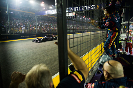 シンガポールGPの激走で2015年就活に弾みを、ベルニュ