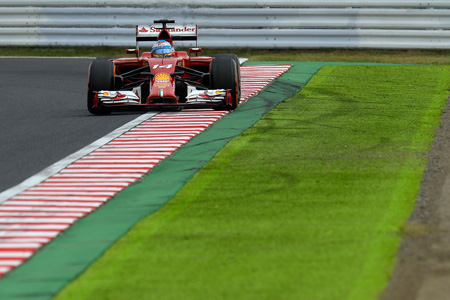 「キミのトラブルが残念。明日の台風にも備えを」／フェラーリ、F1日本GP2日目