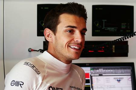 ビアンキのもとへフランスから著名脳神経外科医が到着